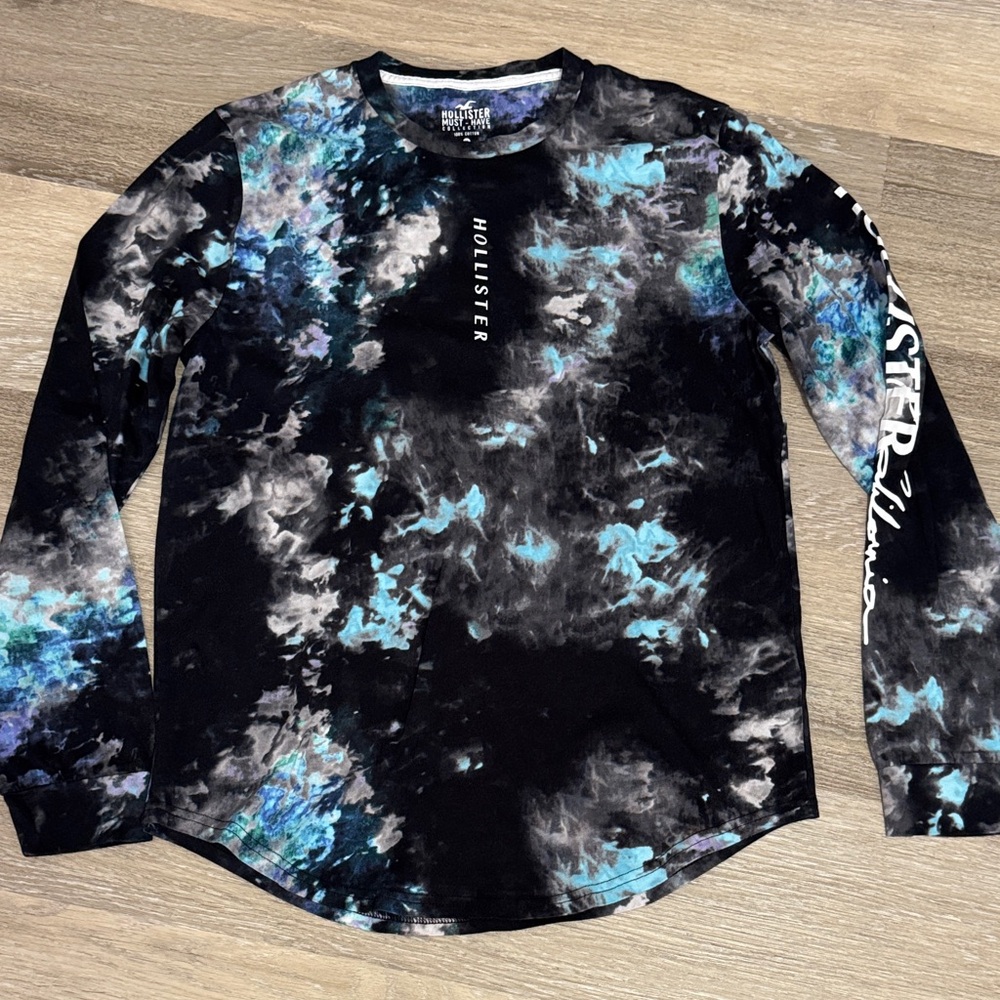 Like 🆕 Hollister Men's Must Have Collection Long Sleeve Tie Dye Tshirt